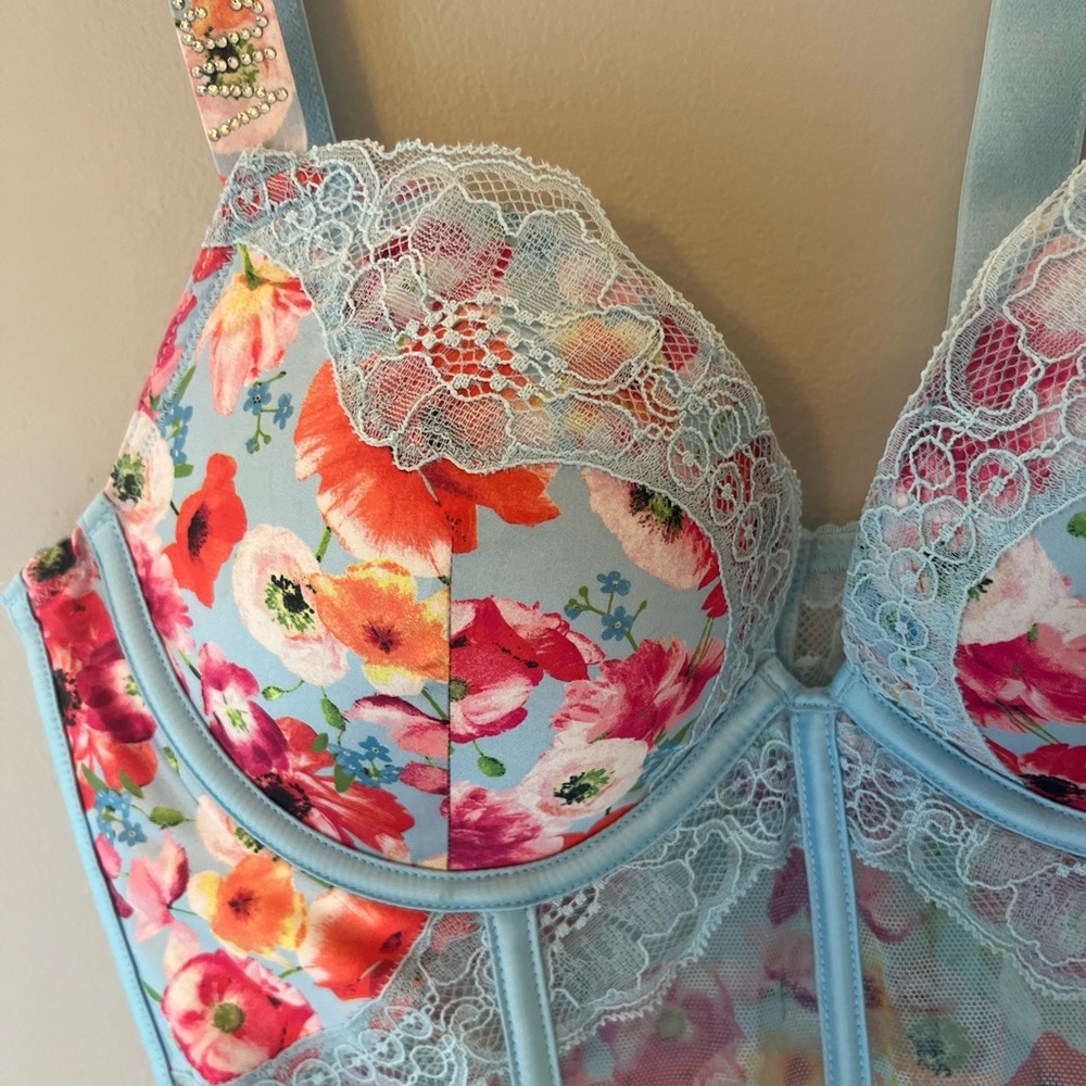 victoria secret corset